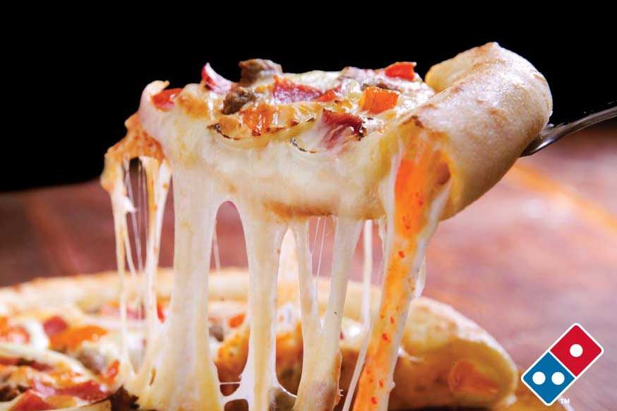 Perbedaan Domino Pizza Hand Tossed dan Pan